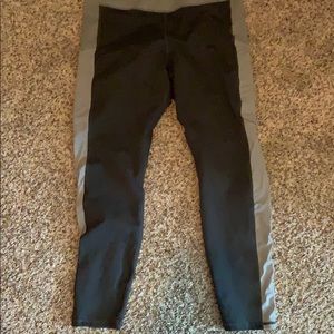 Fabletics High Waisted Mesh Powerhold Leggings 2X